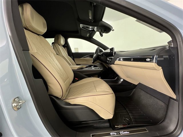 Certified 2024 Cadillac Lyriq Sport w/ Nappa Leather Package image 29