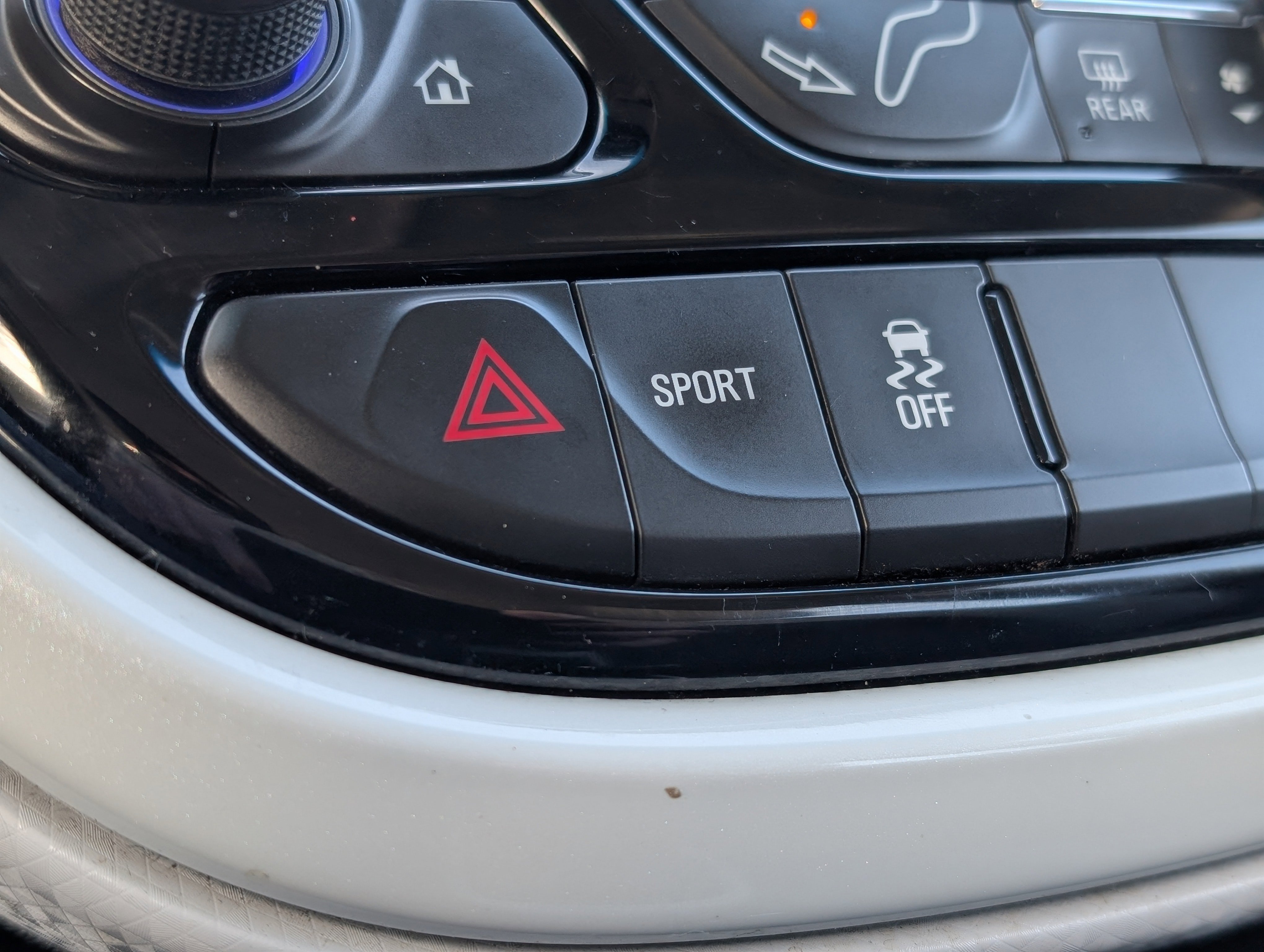 Used 2017 Chevrolet Bolt LT image 21