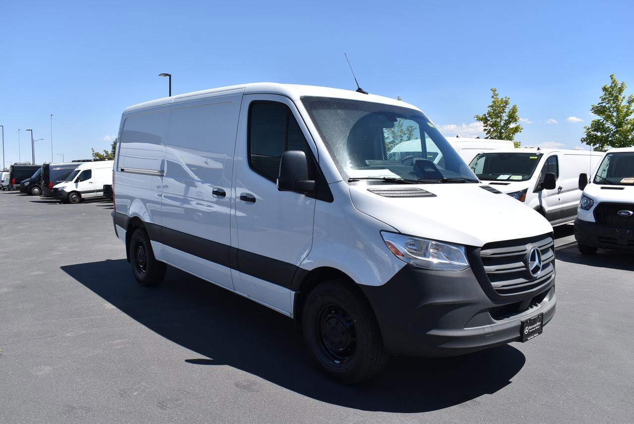 New 2025 Mercedes-Benz Sprinter 2500 image 2