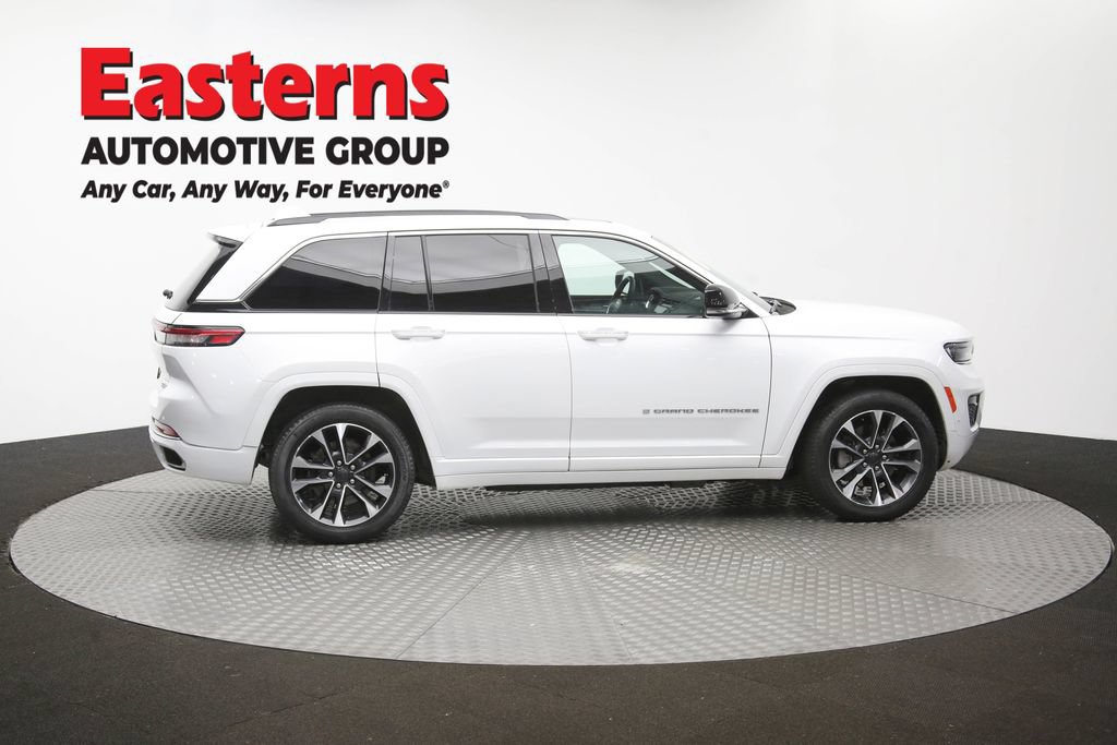 Used 2022 Jeep Grand Cherokee Overland AWD/4WD image 48