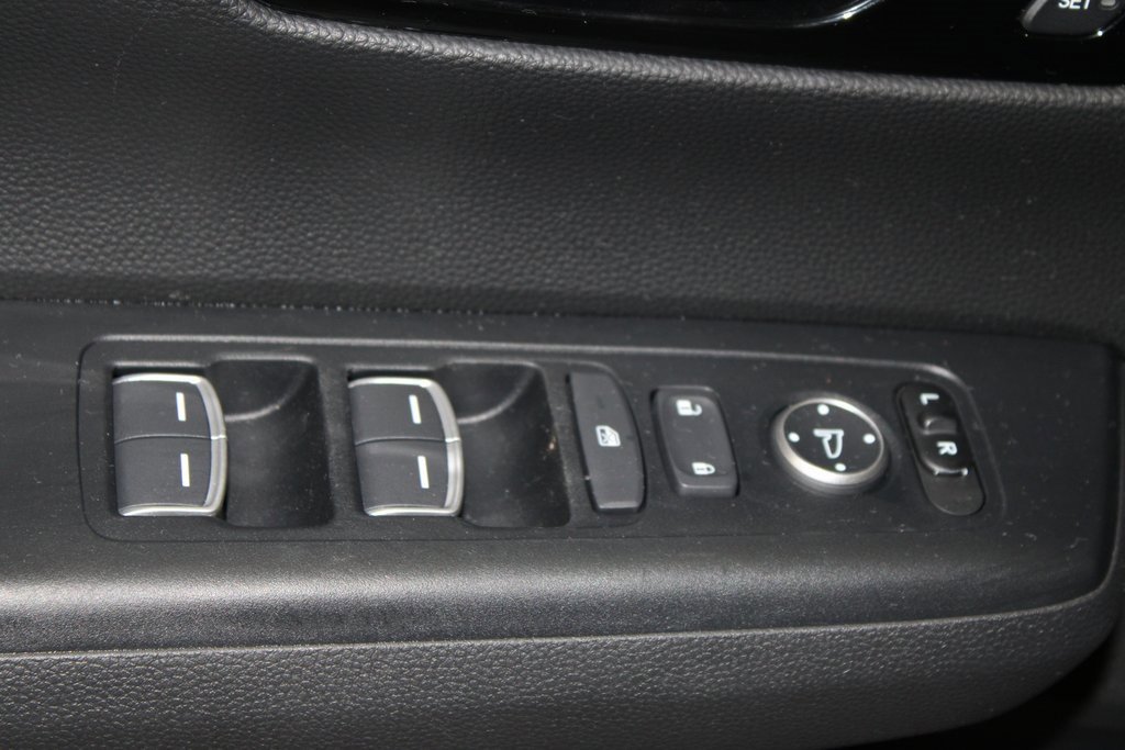 Used 2024 Honda CR-V EX-L image 9