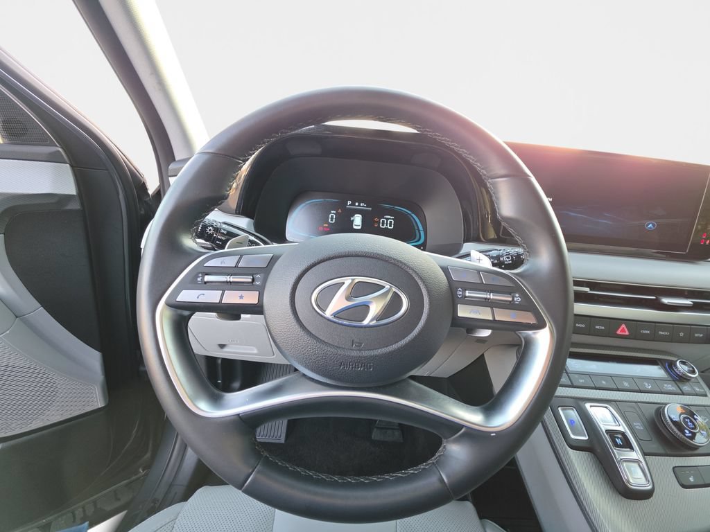 Used 2025 Hyundai Palisade SEL AWD/4WD image 11