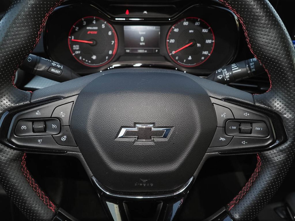 Used 2024 Chevrolet Trax RS w/ Driver Confidence Package image 30