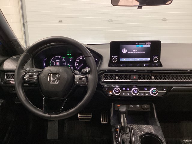 Used 2025 Honda Civic Sport image 22