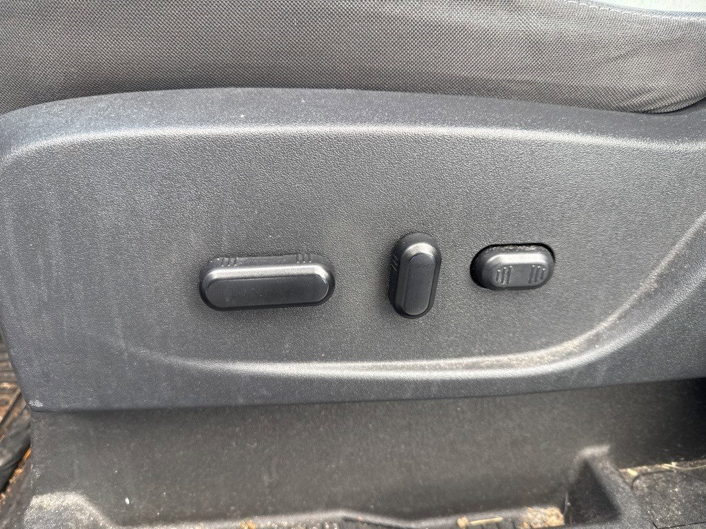 Used 2014 Ford Escape SE image 6