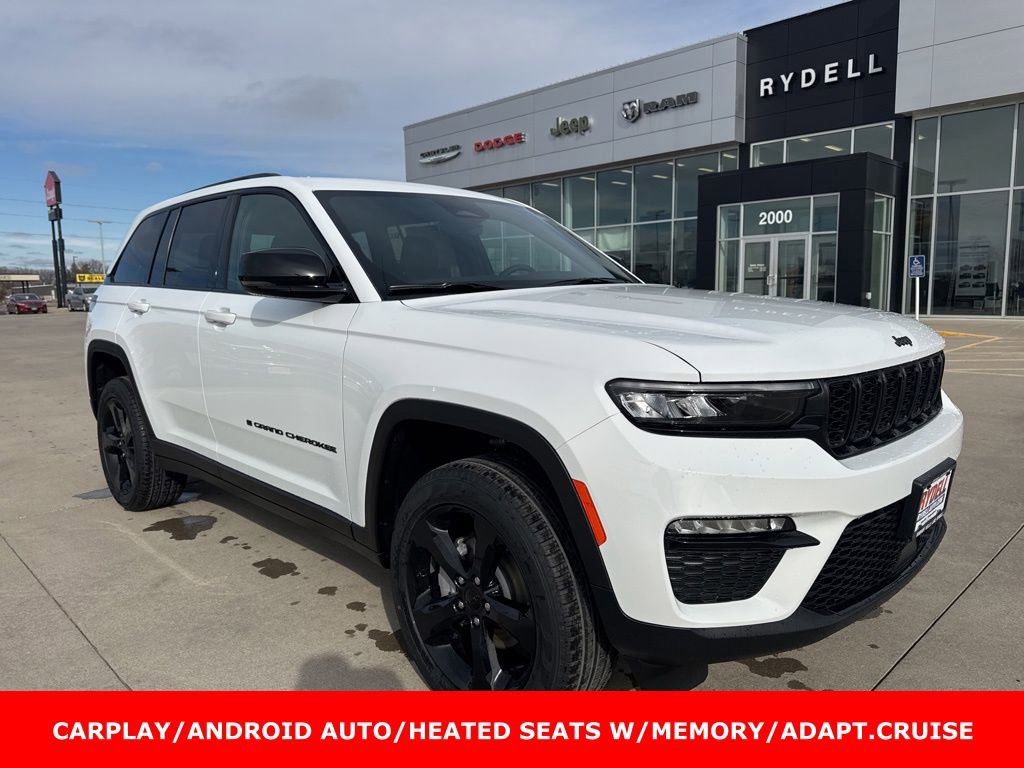 New 2025 Jeep Grand Cherokee Limited w/ Black Appearance Package AWD/4WD image 1