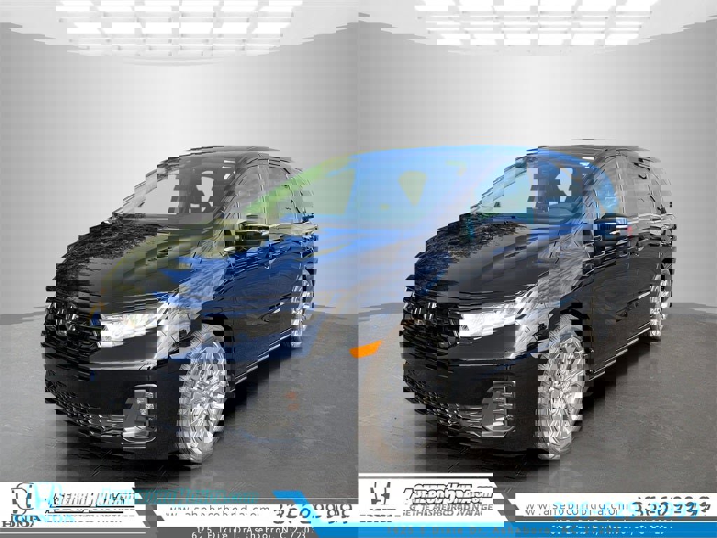 New 2026 Honda Odyssey Touring image 1