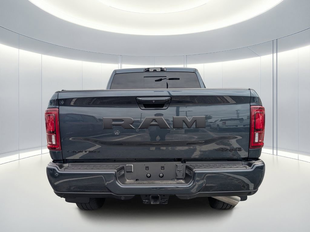 Used 2025 RAM 2500 Limited AWD/4WD image 5