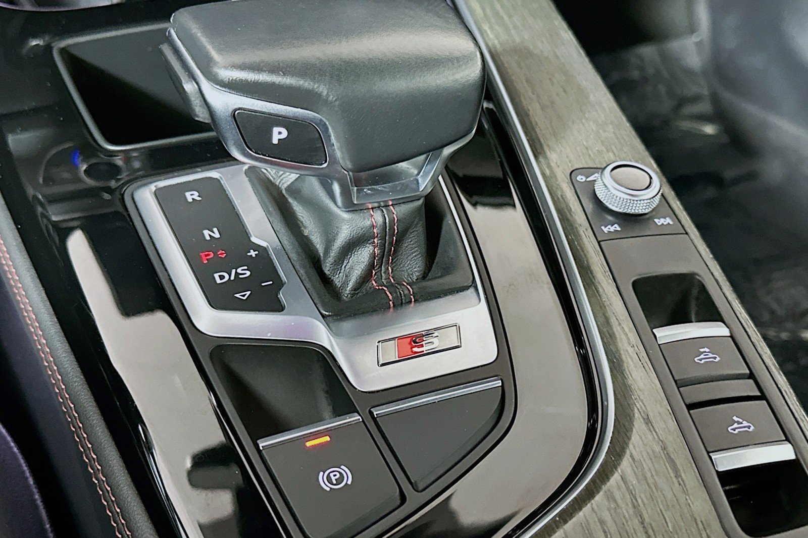 Used 2023 Audi S5 Premium Plus w/ Premium Plus Package image 7