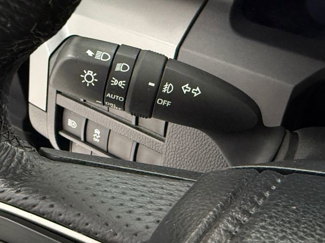 Used 2024 Toyota Tacoma TRD Sport AWD/4WD image 14