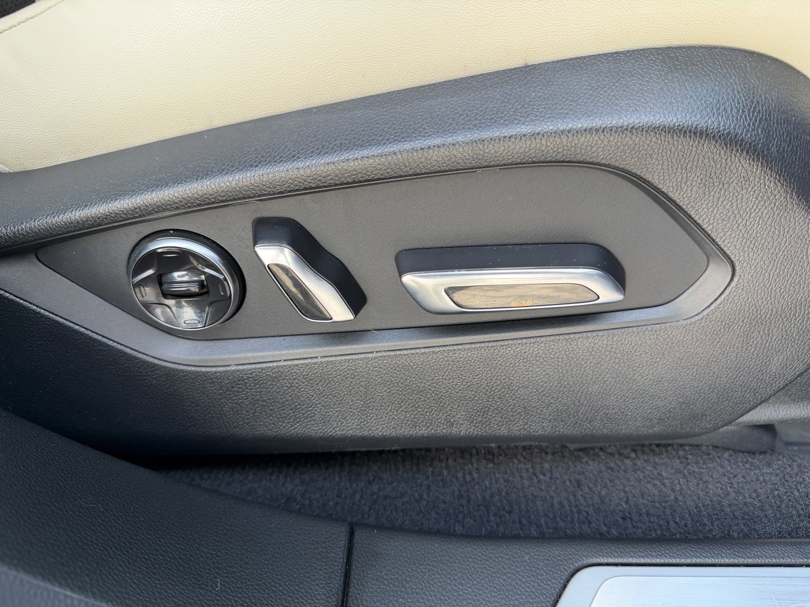 Used 2023 Acura RDX AWD w/ A-Spec & Advance Pkg image 19