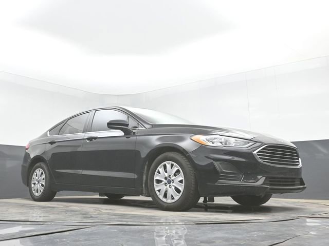 Used 2019 Ford Fusion S FWD image 27