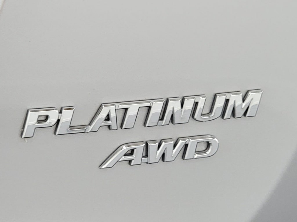 Used 2017 Toyota RAV4 Platinum w/ All Weather Liner Package AWD/4WD image 10