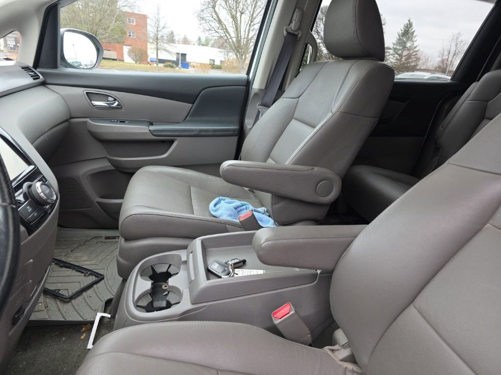 Used 2016 Honda Odyssey EX-L image 22
