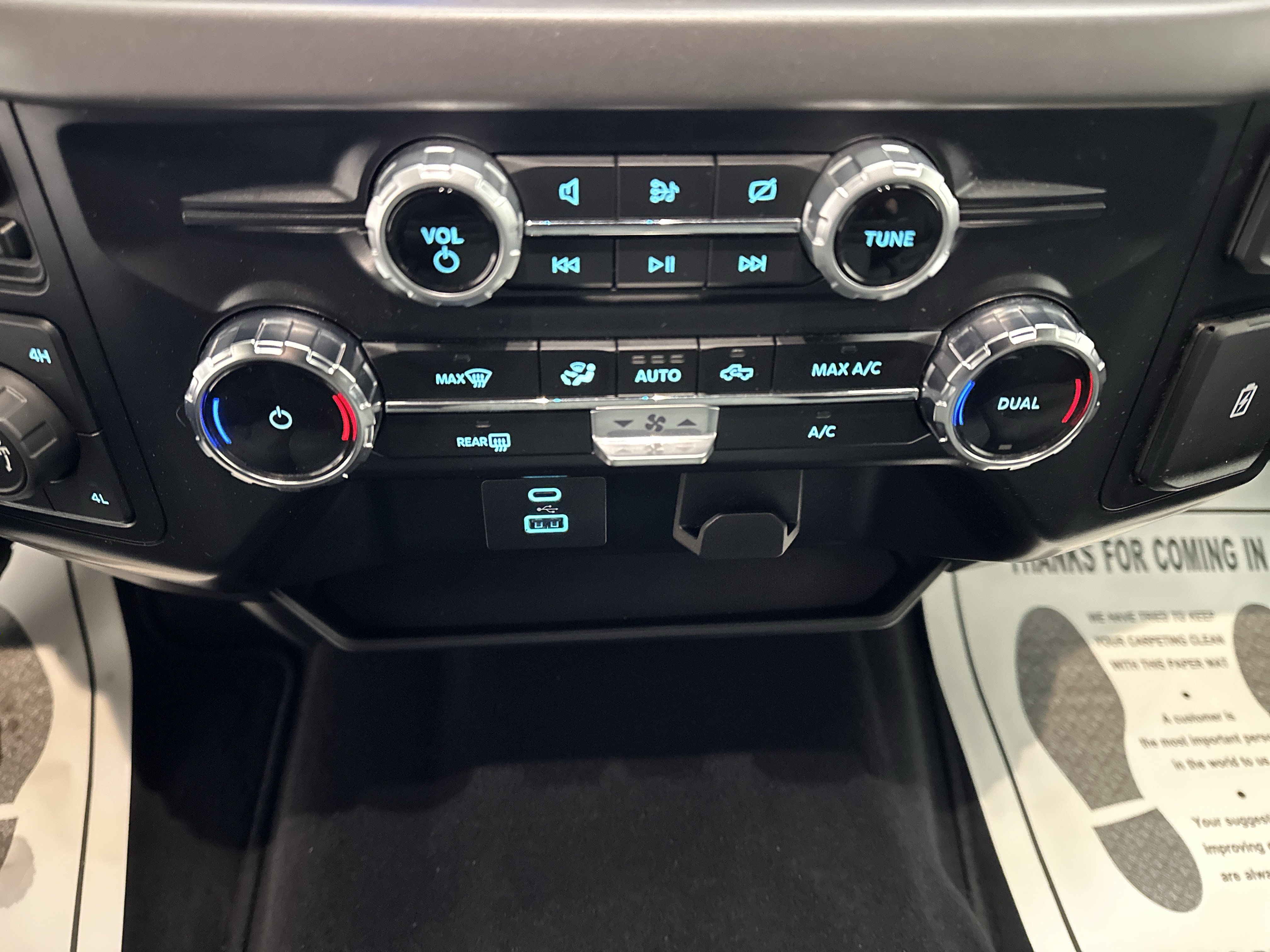 Used 2024 Ford F150 XLT w/ Tow/Haul Package AWD/4WD image 35