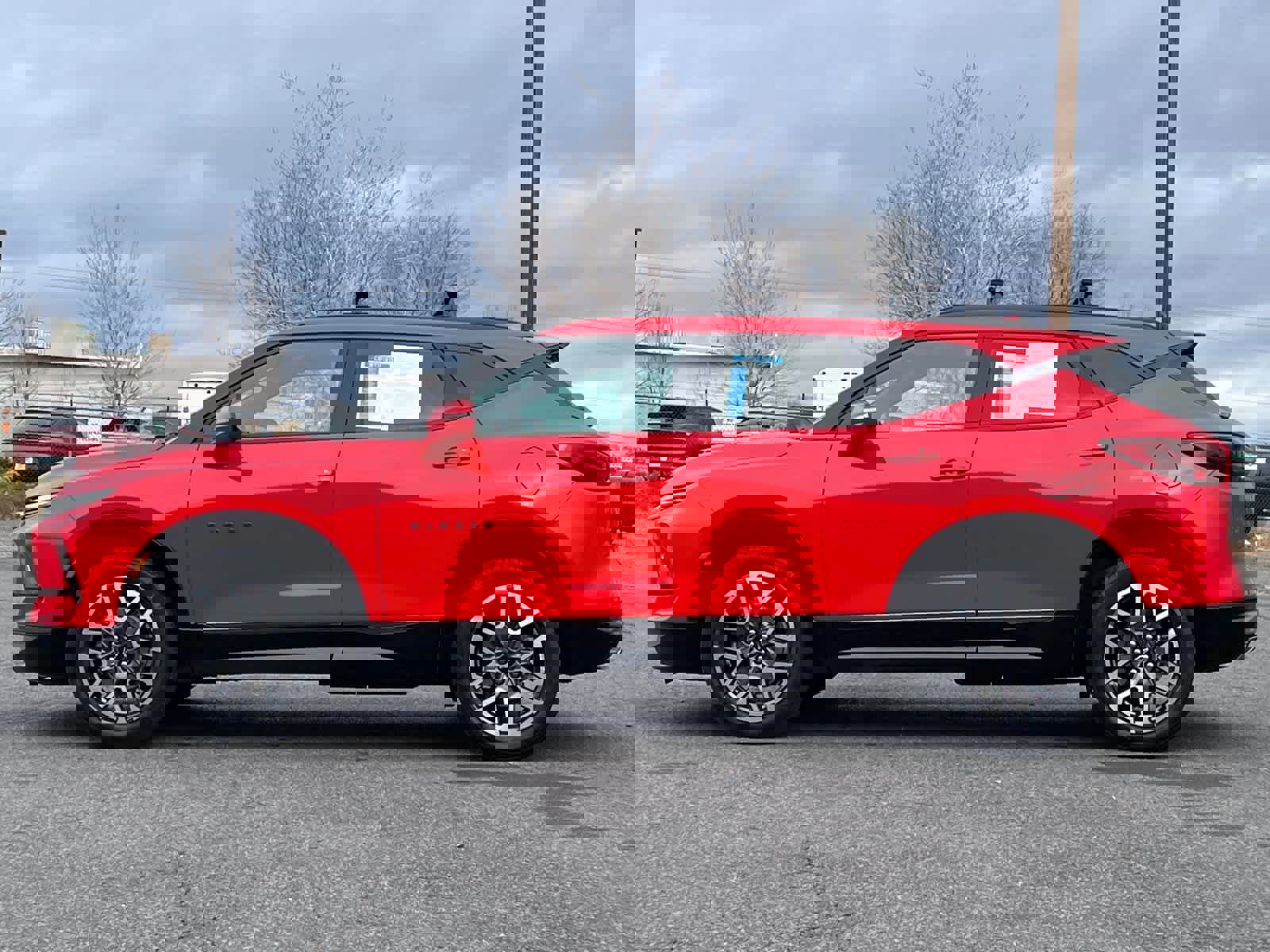 Certified 2023 Chevrolet Blazer RS w/ Driver Confidence II Package image 5