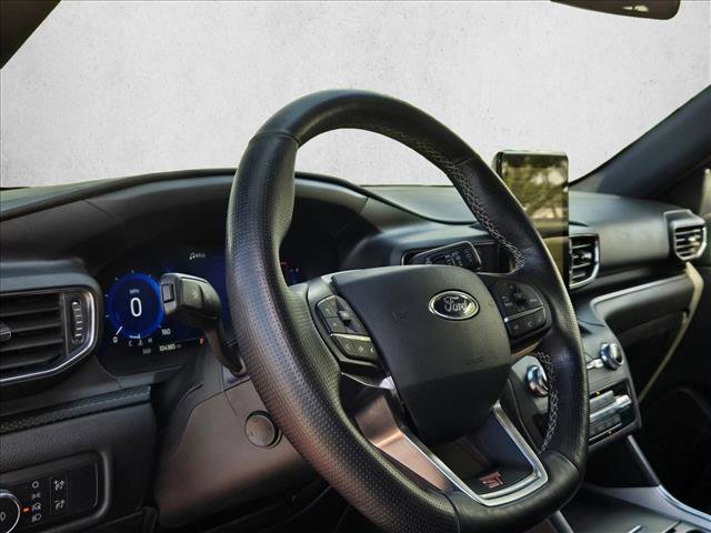 Used 2020 Ford Explorer ST w/ ST Street Pack image 10