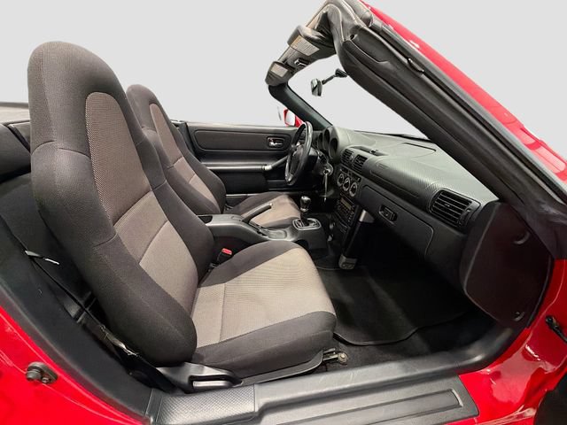 Used 2002 Toyota MR2 RWD image 19