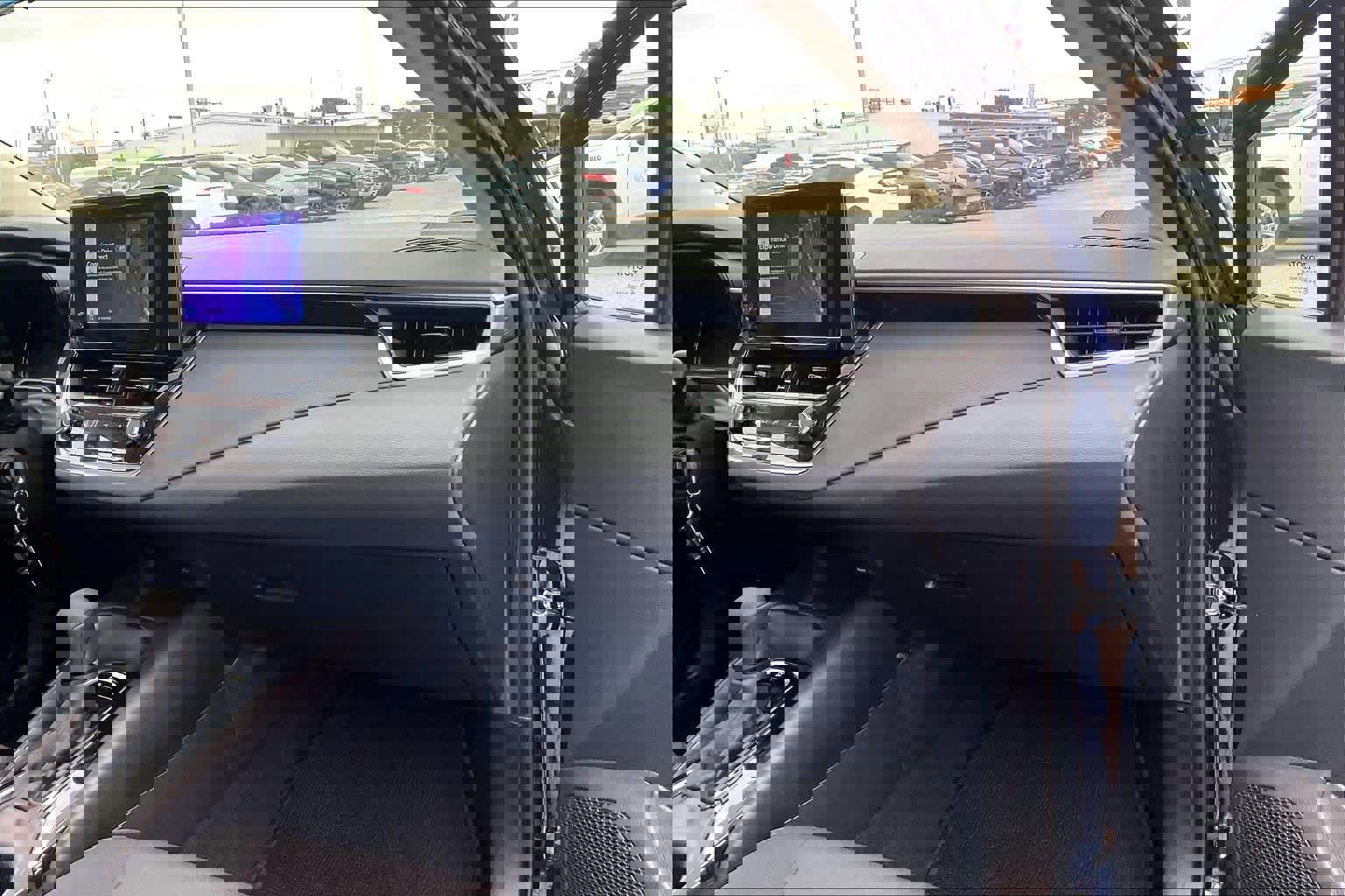 Used 2026 Toyota Corolla LE image 17