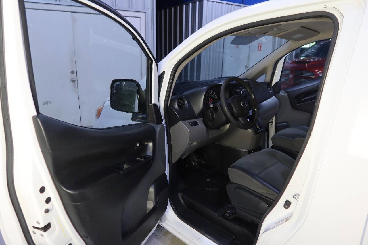 Used 2017 Nissan NV200 S w/ Back Door Glass Package FWD image 20