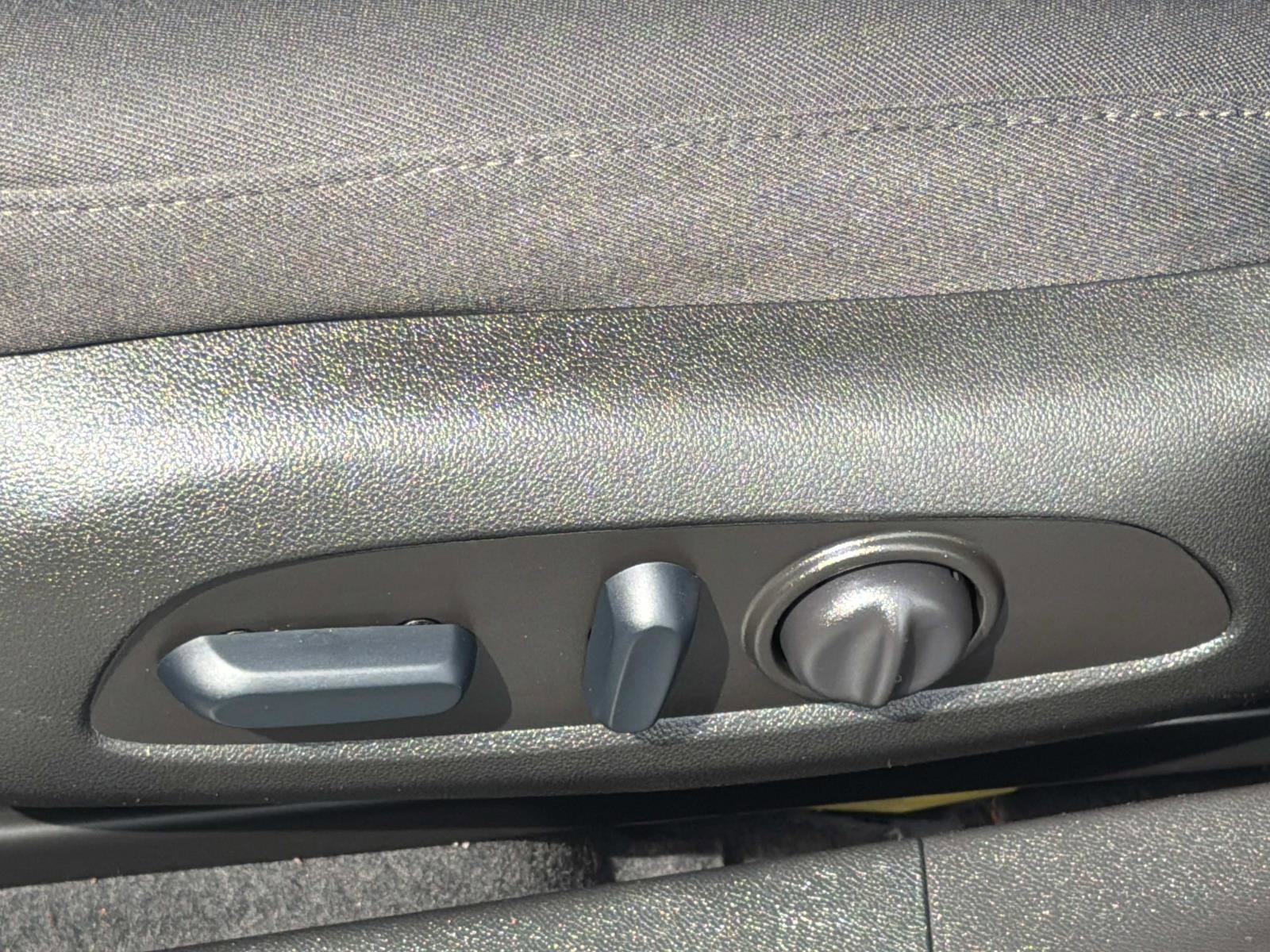 Used 2024 Chevrolet Malibu LT image 20