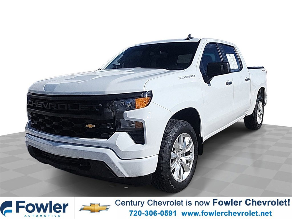 Used 2024 Chevrolet Silverado 1500 Custom image 1