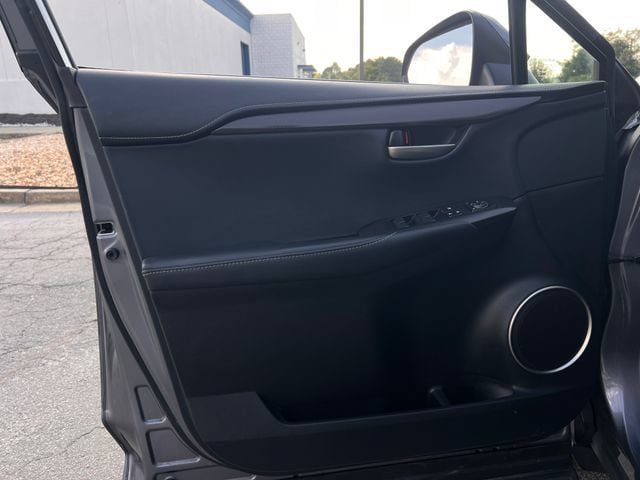 Used 2016 Lexus NX 200t FWD image 9