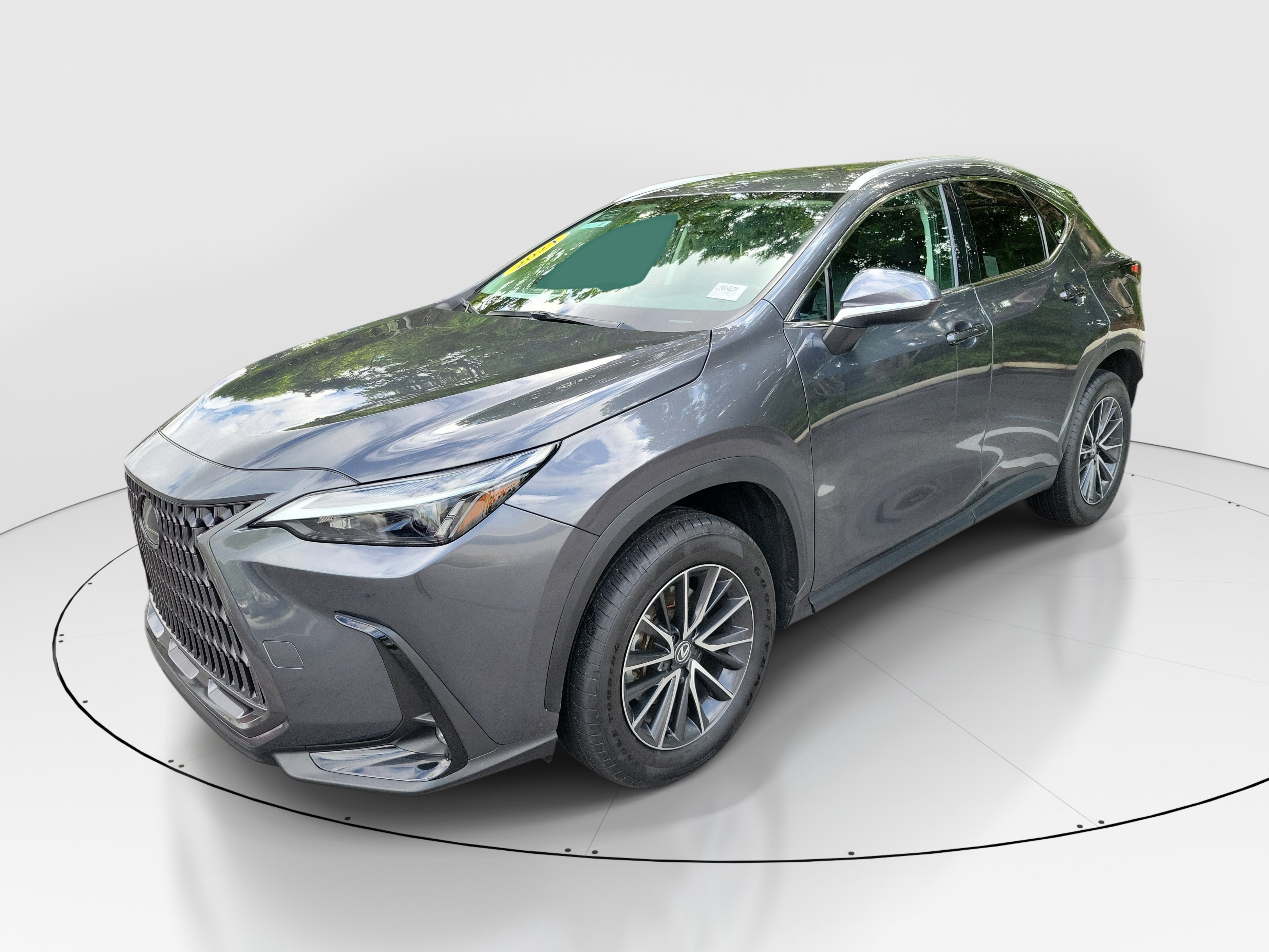 Used 2024 Lexus NX 250 FWD w/ Towing Package (2000 Lbs) image 3