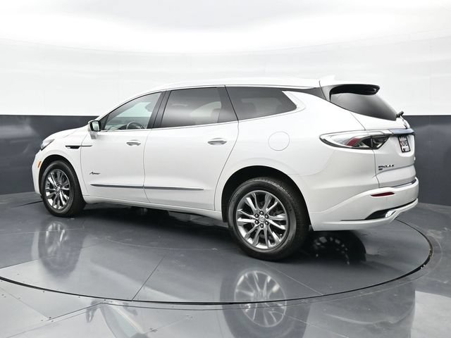 Used 2023 Buick Enclave Avenir w/ Avenir Technology Package AWD/4WD image 7