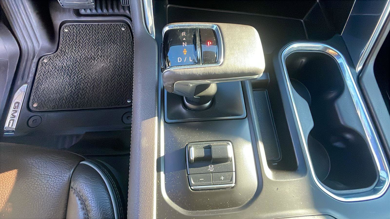 Used 2023 GMC Sierra 1500 Denali w/ Technology Package image 25