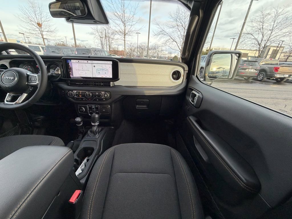 Certified 2025 Jeep Wrangler Unlimited Sahara image 19