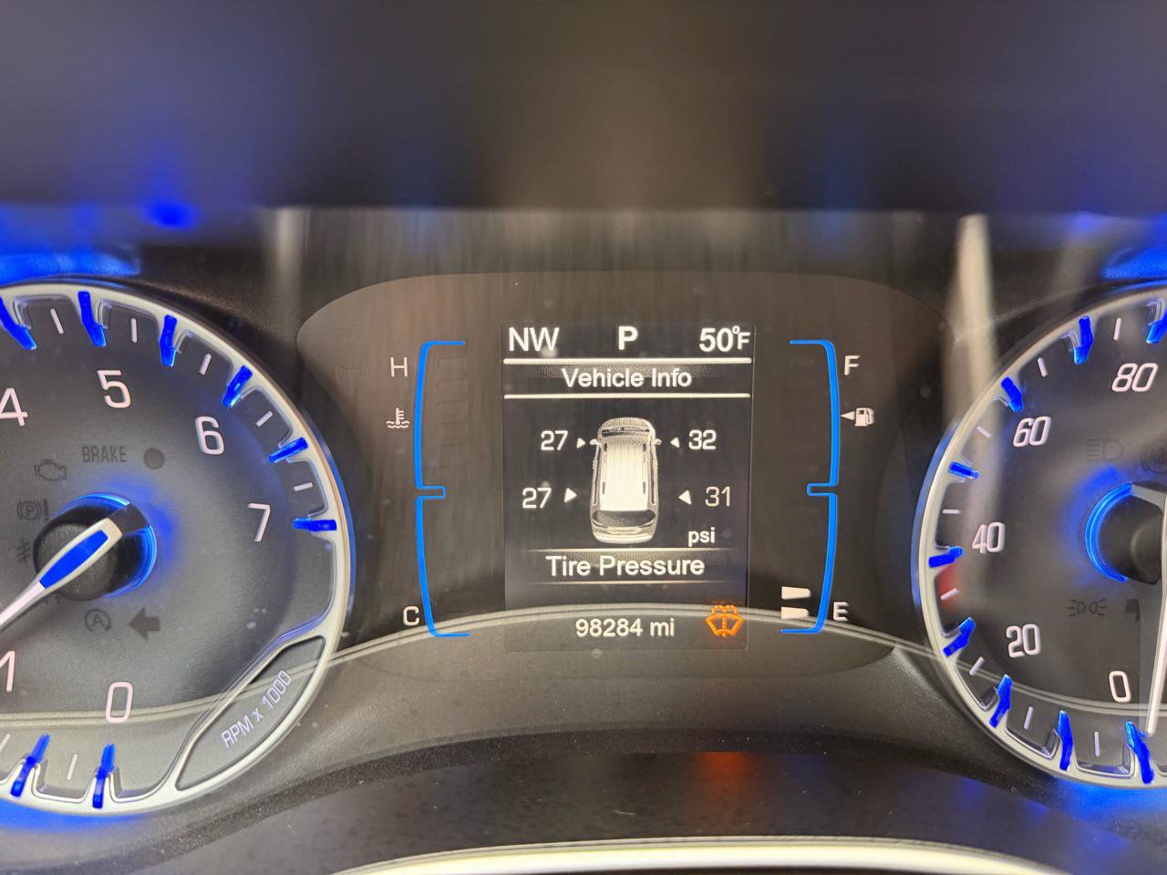 Used 2017 Chrysler Pacifica Touring-L FWD image 36