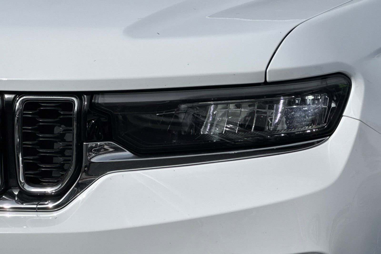 Used 2022 Jeep Grand Cherokee Limited image 49