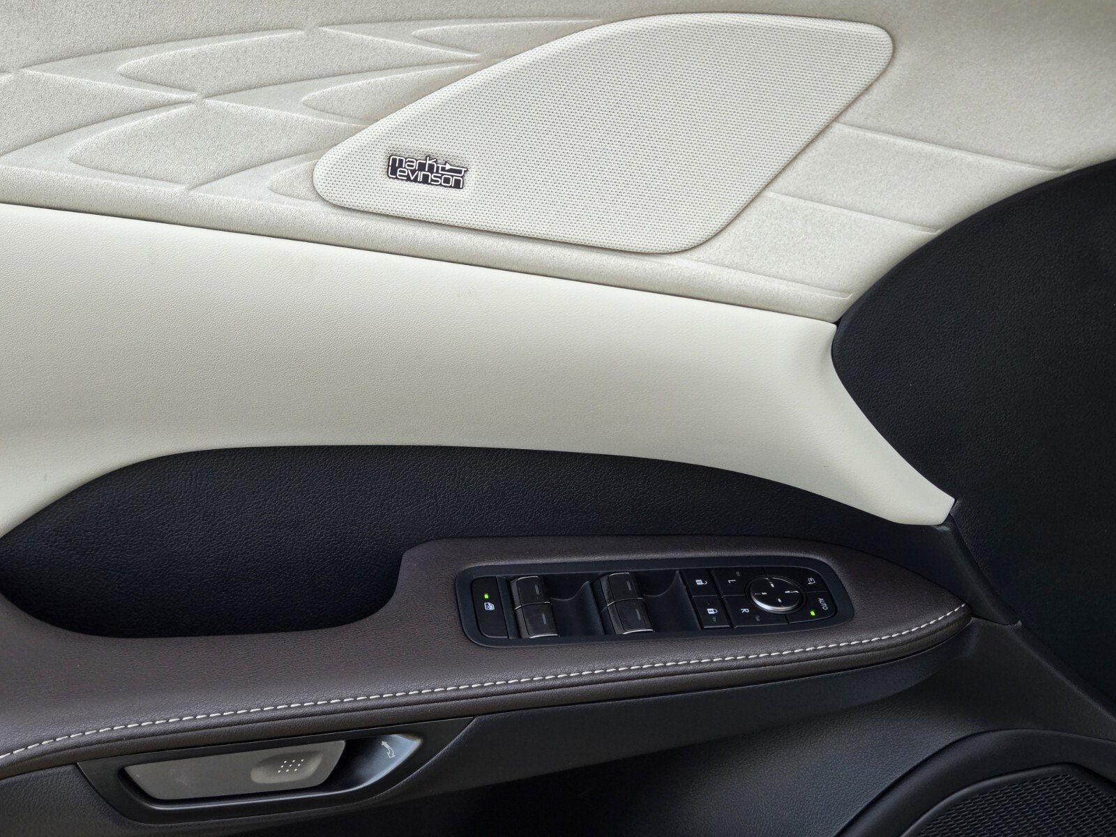 New 2026 Lexus RX 350 FWD image 10