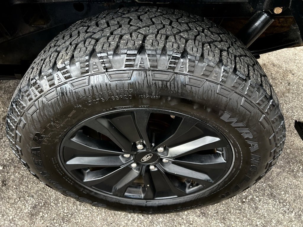 Used 2020 Ford F150 XLT w/ Equipment Group 302A Luxury image 12