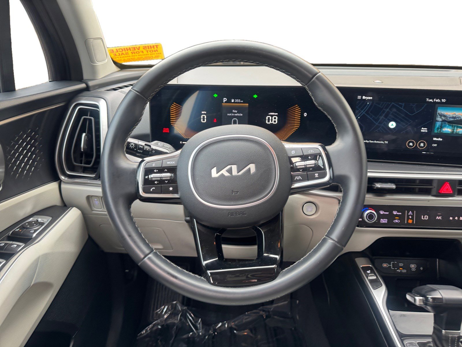 Used 2024 Kia Sorento EX image 12