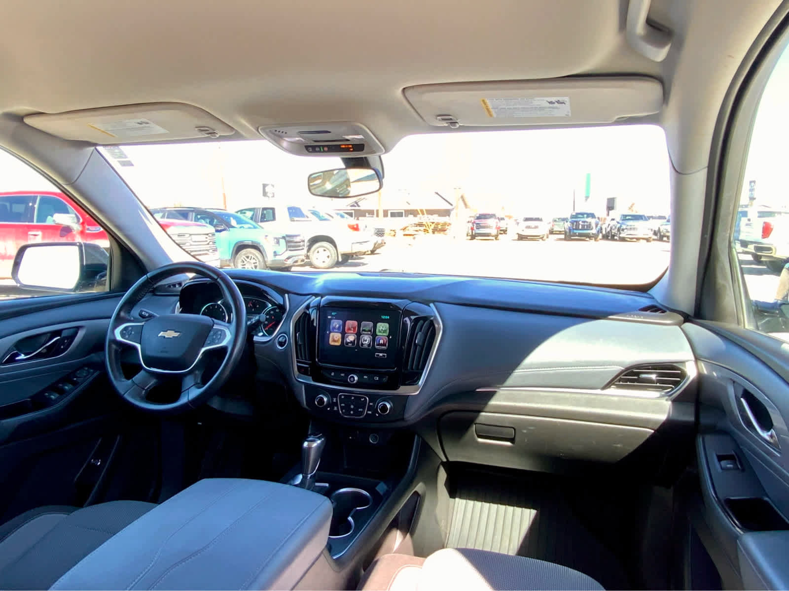 Used 2018 Chevrolet Traverse LT image 33