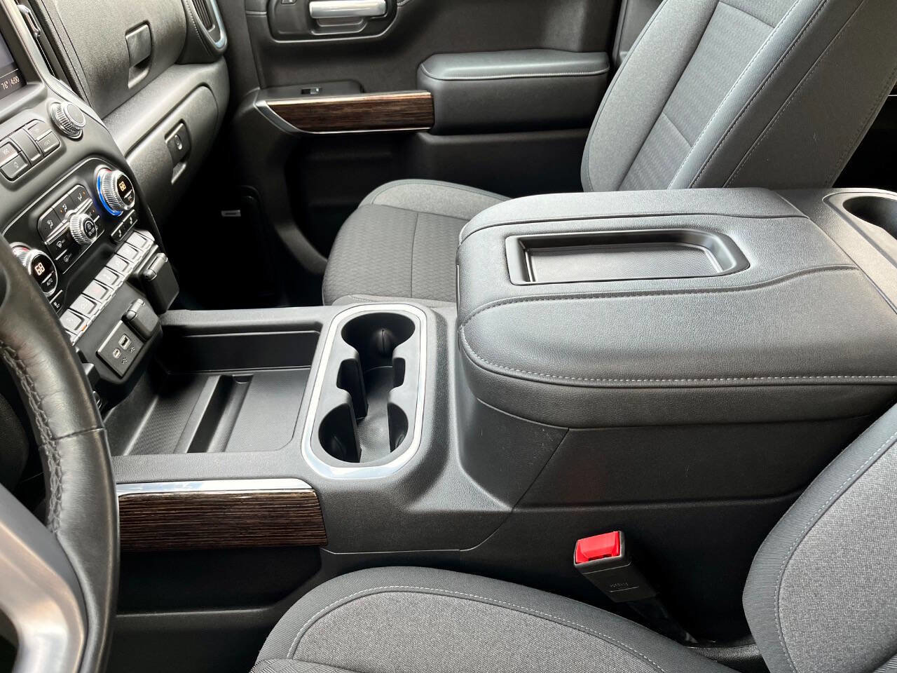 Used 2021 GMC Sierra 1500 Elevation w/ Preferred Package image 36