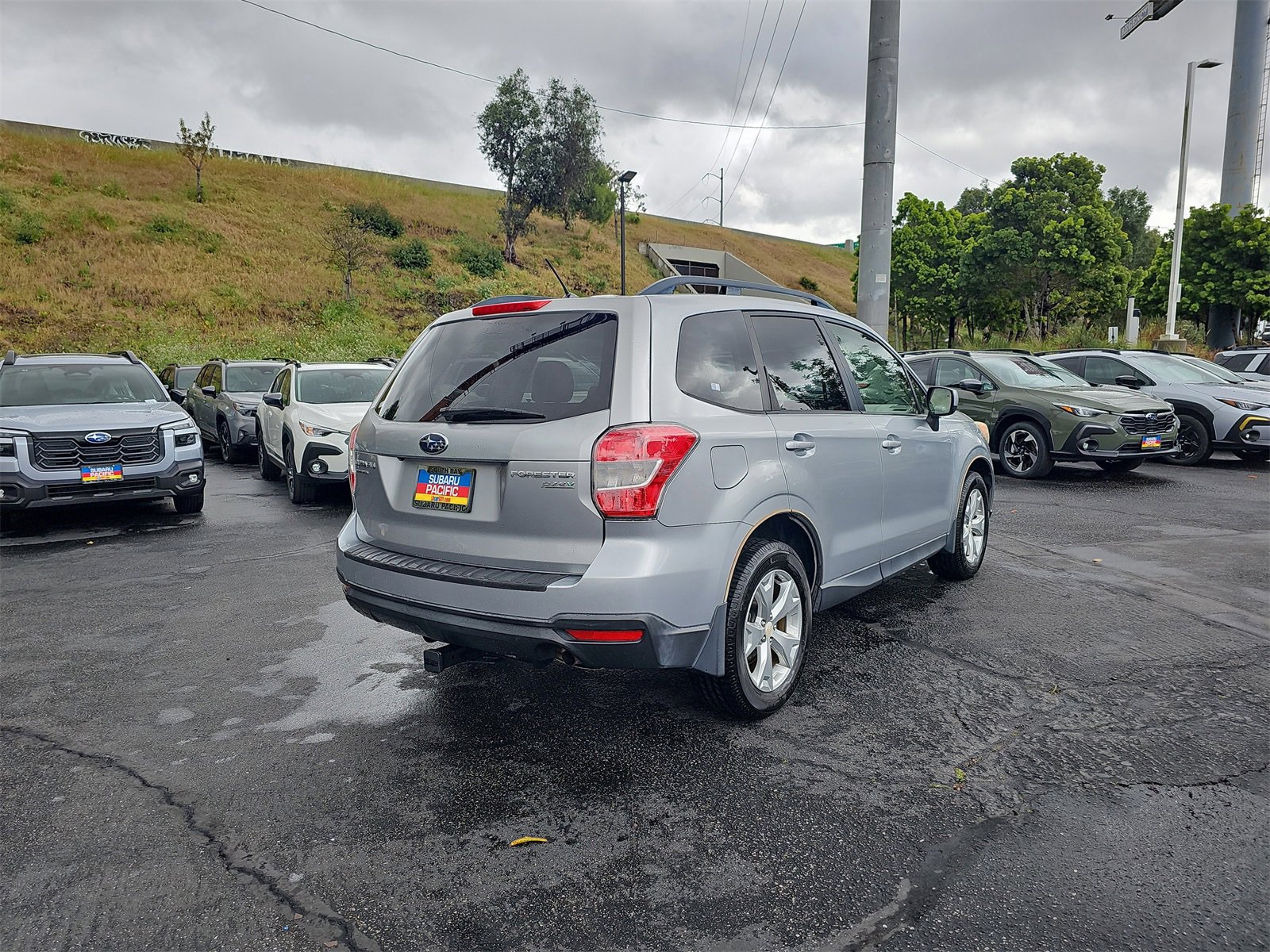 Used 2014 Subaru Forester 2.5i Premium w/ All-Weather Package image 7