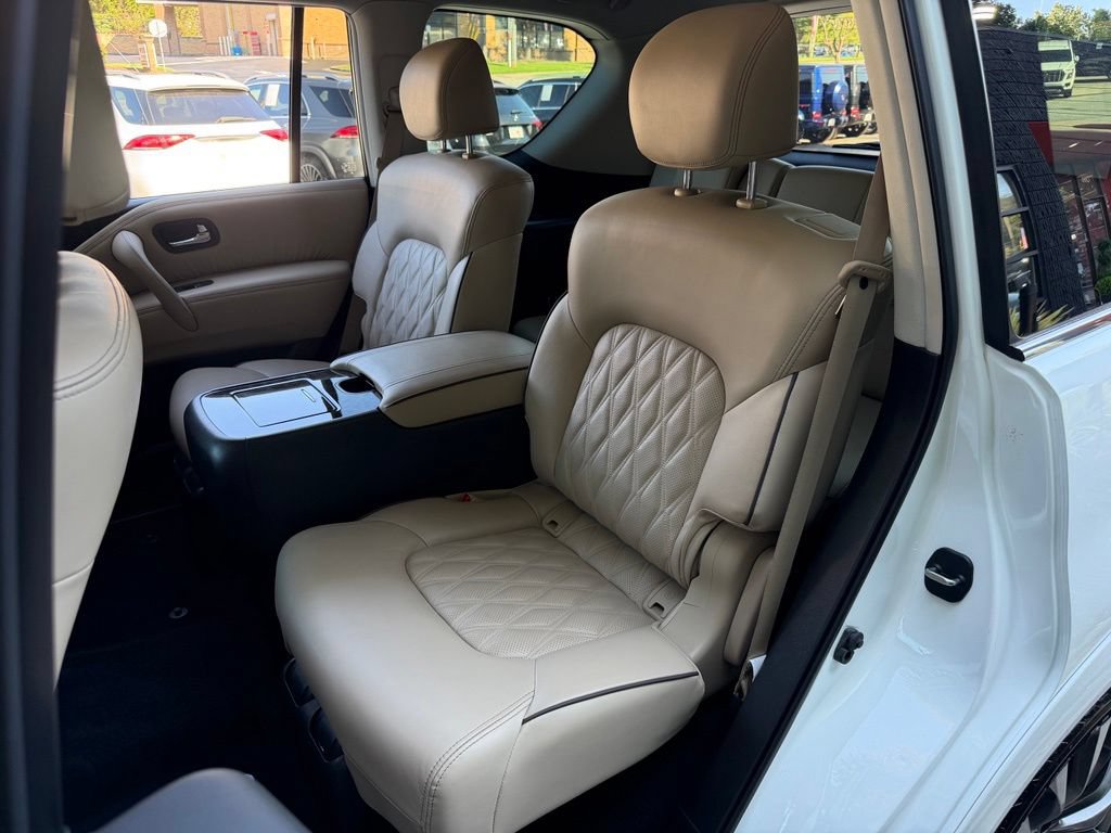 Used 2022 Nissan Armada Platinum w/ Captain's Chairs Package RWD image 32
