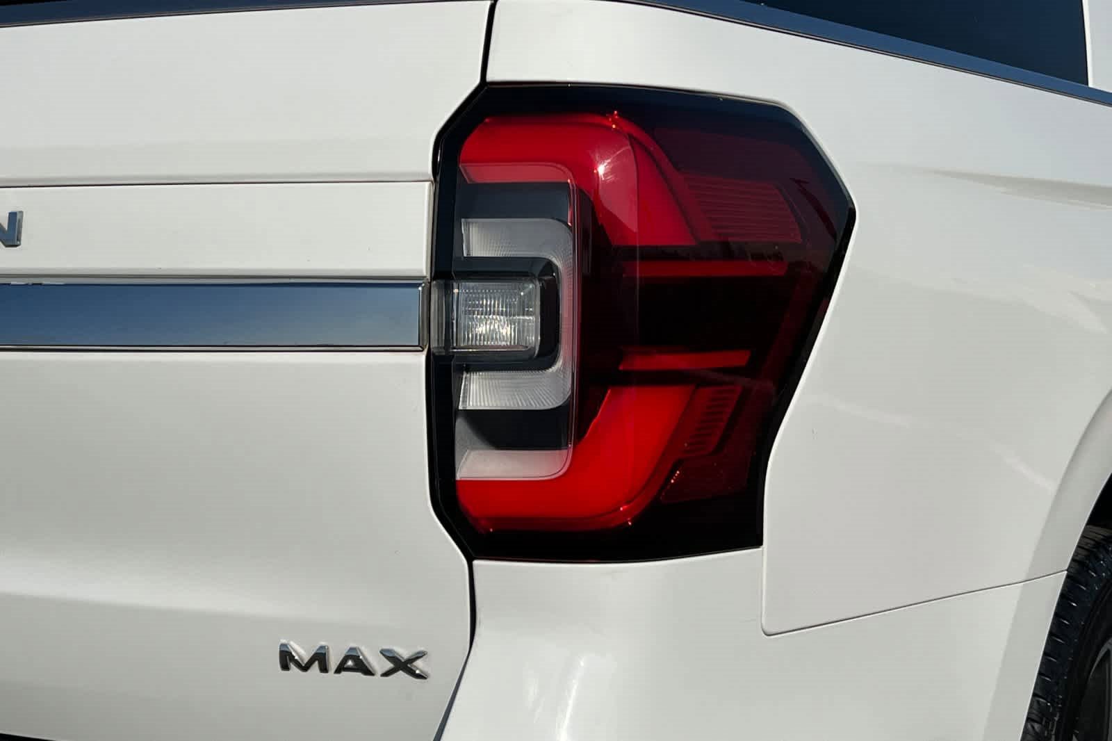 Used 2024 Ford Expedition Max Limited image 29