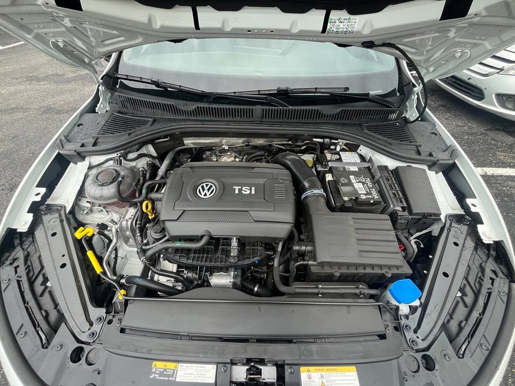 Certified 2026 Volkswagen Jetta GLI Autobahn w/ GLI Black Package FWD image 31