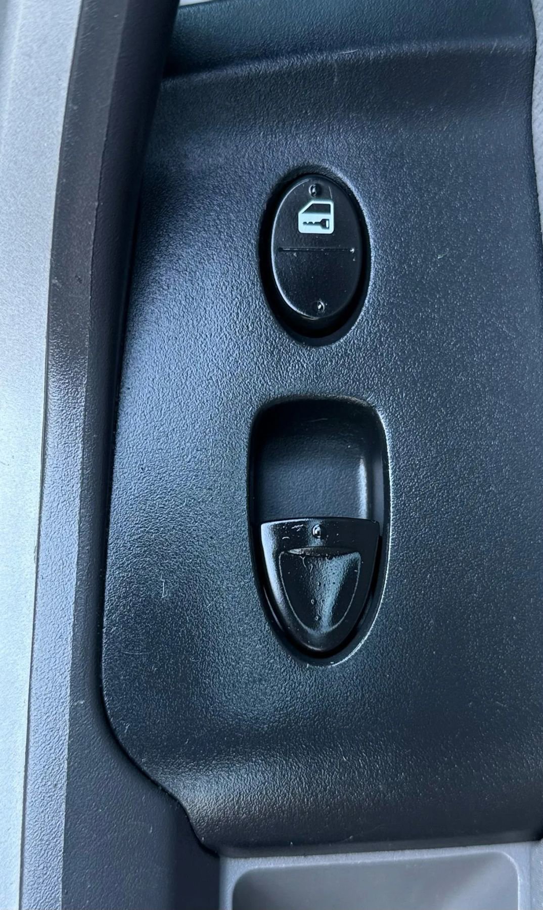 Used 2011 Honda Civic EX image 25