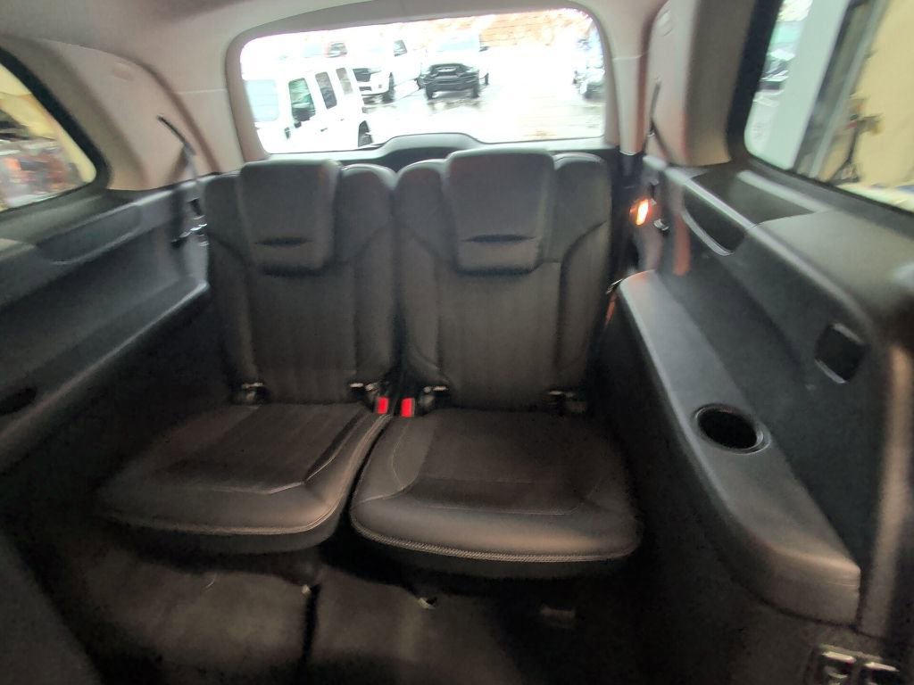 Used 2016 Mercedes-Benz GL 450 4MATIC image 14