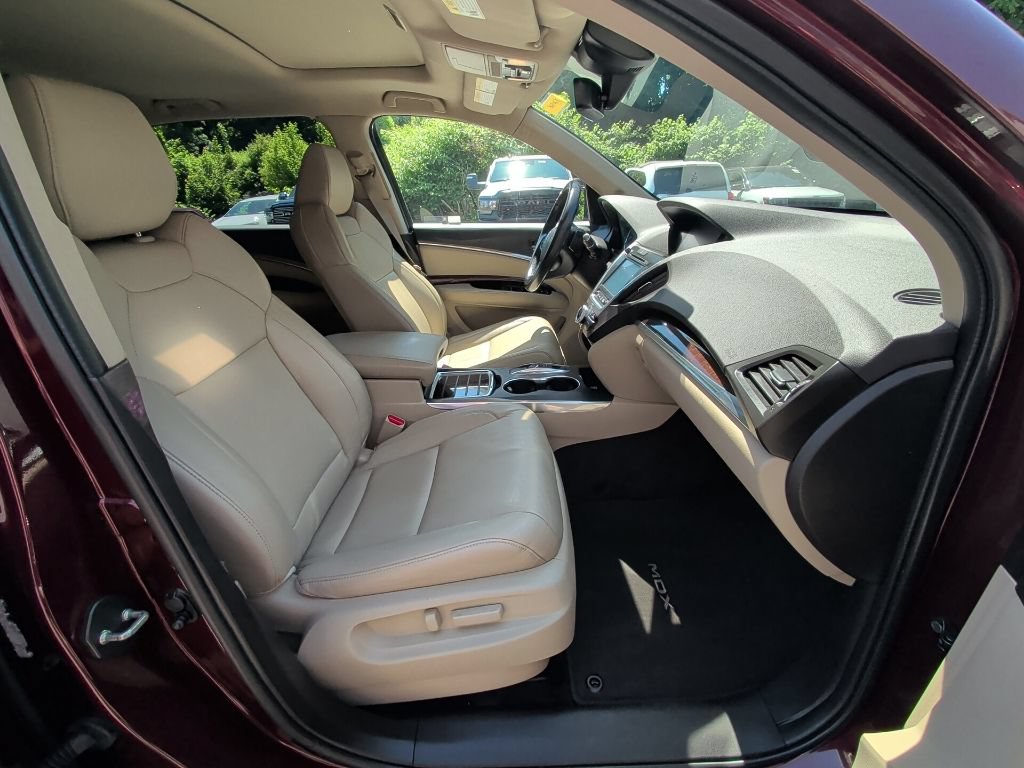 Used 2018 Acura MDX SH-AWD w/ Technology Package image 16