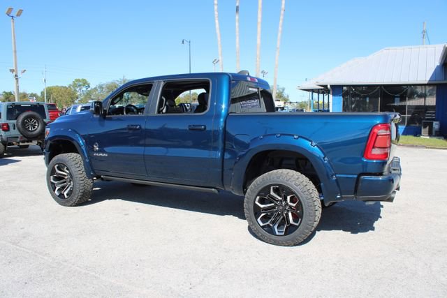 Used 2022 RAM 1500 Laramie w/ Sport Appearance Package image 7