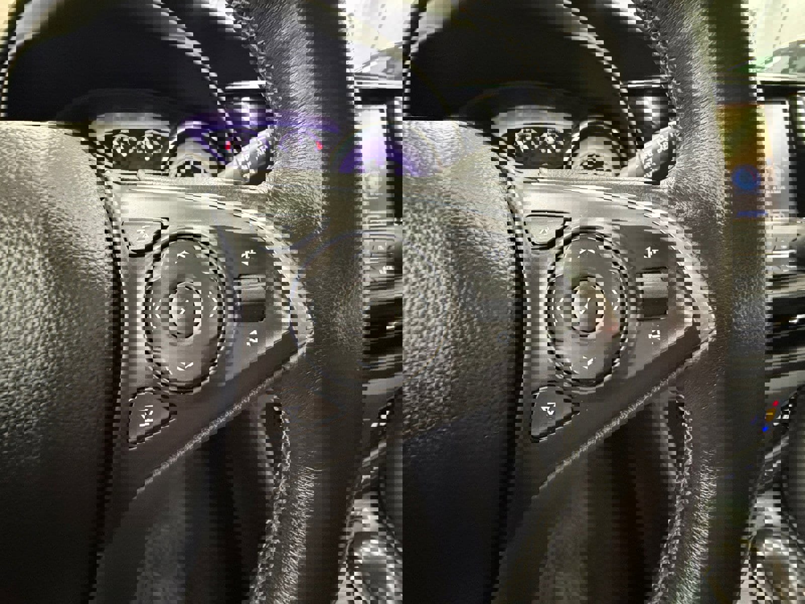 Used 2020 Buick Envision Essence image 18