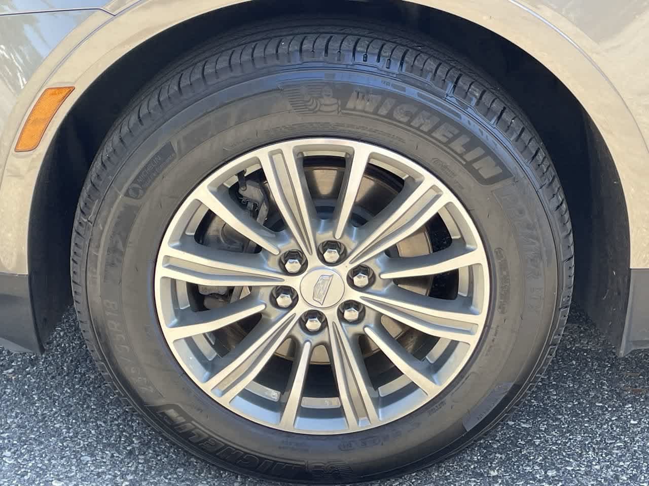 Used 2018 Cadillac XT5 Luxury AWD/4WD image 37
