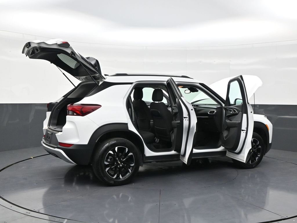 Used 2023 Chevrolet TrailBlazer LT w/ Convenience Package AWD/4WD image 28
