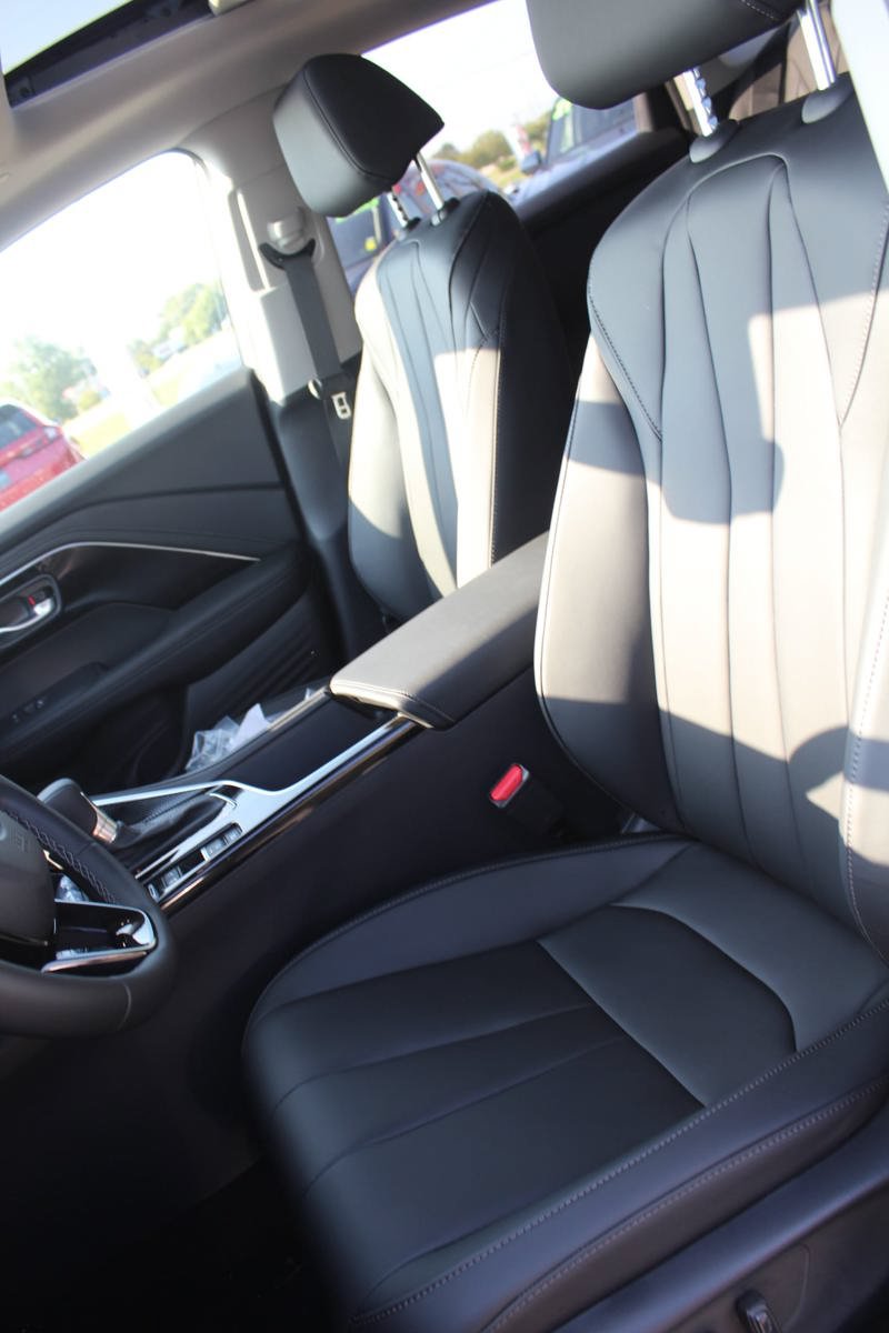 New 2026 Acura ADX FWD image 6